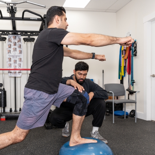 ACL-and-meniscus-injury-rehabilitation-Aldergrove-Physiotherapy-and-Rehabilitation-Centre-Aldergrove-BC
