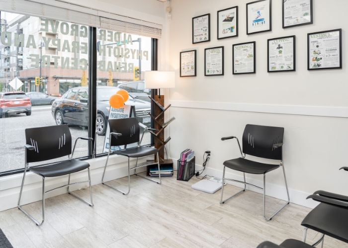 Clinic-Interior-10-waiting-room-500x700-Aldergrove-Physiotherapy-and-Rehabilitation-Centre-Aldergrove-BC