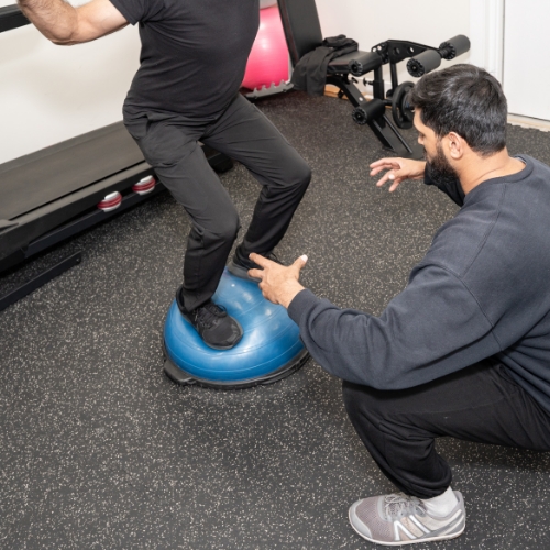 joint-replacement-rehab-Aldergrove-Physiotherapy-and-Rehabilitation-Centre-Aldergrove-BC